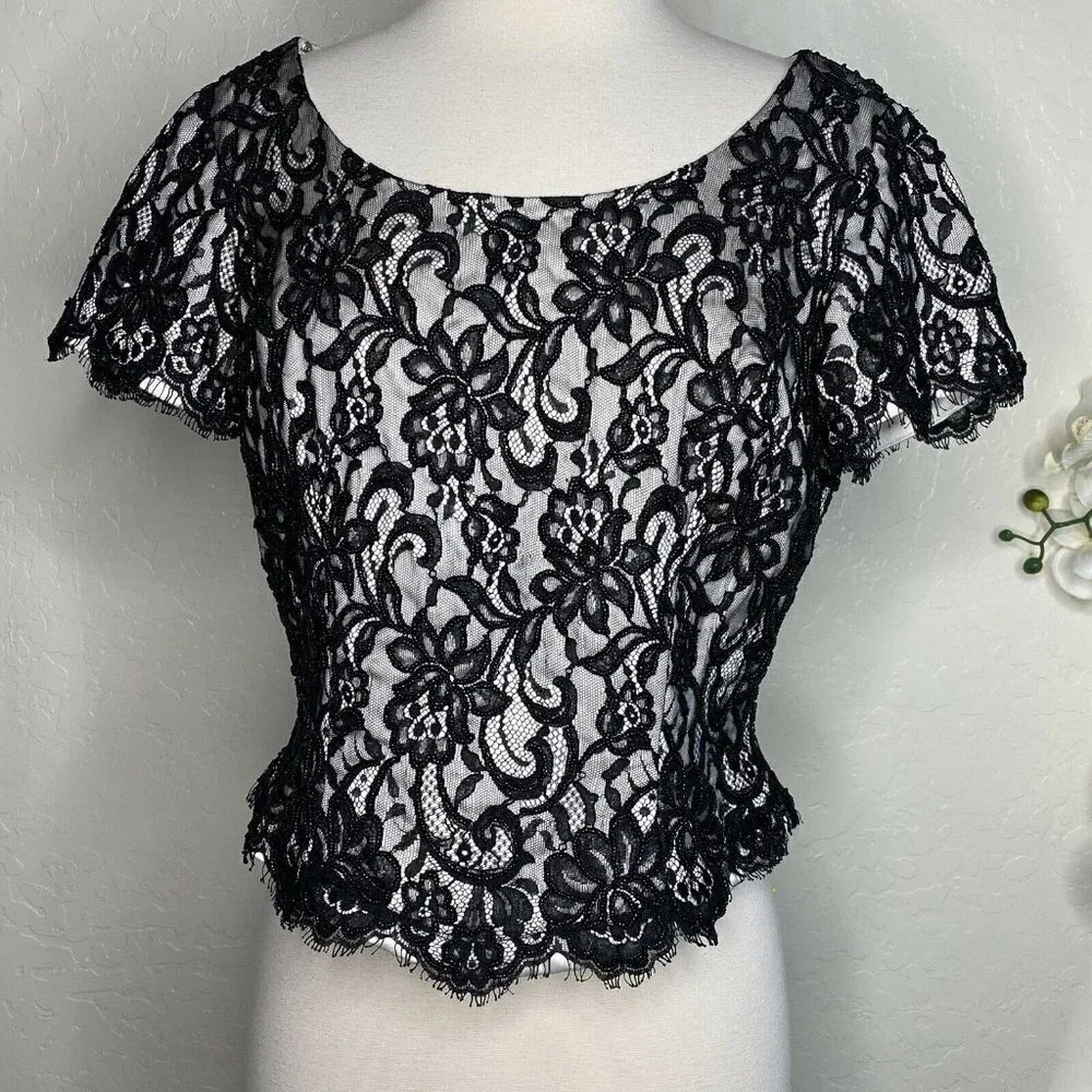 Carmen Marc Valvo Beaded Embroidered Lace Top - Picture 1 of 5